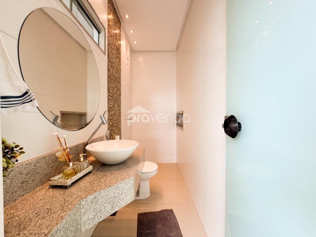 Casa, 4 quartos, 270 m² - Foto 14