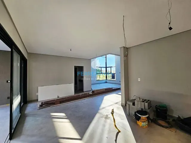 Casa com 374m² 4 quartos e 4 banheiros, à venda, no bairro Urbanova em São José dos Campos