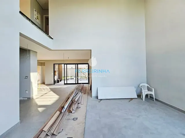 Casa com 374m² 4 quartos e 4 banheiros, à venda, no bairro Urbanova em São José dos Campos