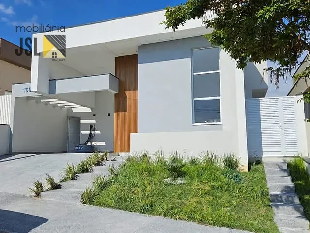 Casa com 300m² 3 quartos e 2 banheiros, à venda, no bairro Condomínio Terras do Vale em Caçapava