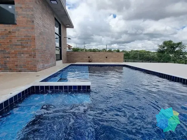 Casa com 700m² 3 quartos e 5 banheiros, à venda, no bairro Portal dos Bandeirantes em Salto