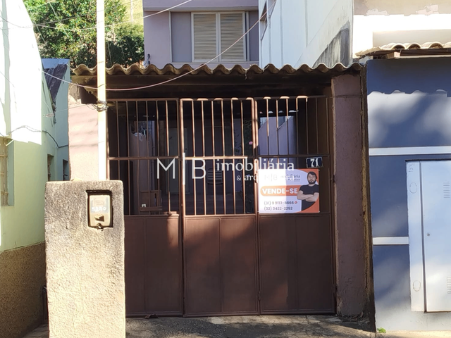 Casa 3 quartos e 1 banheiro, à venda ou para alugar, no bairro Vila Minalda em Cataguases