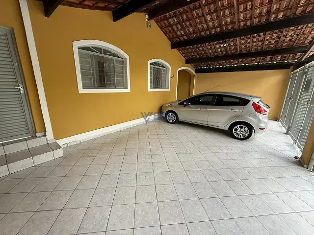 Casa 5 quartos e 5 banheiros, à venda, no bairro Parque Industrial em São José dos Campos