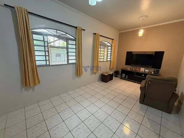 Casa 5 quartos e 5 banheiros, à venda, no bairro Parque Industrial em São José dos Campos