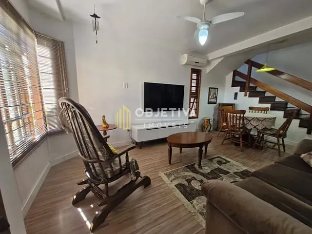 Casa com 106m² 3 quartos e 2 banheiros, à venda, no bairro Ouro Branco em Novo Hamburgo