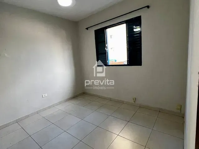 Casa com 150m² 4 quartos e 4 banheiros, à venda ou para alugar, no bairro Vila das Jabuticabeiras em Taubaté