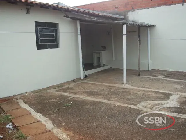 Casa 1 quarto e 1 banheiro, para alugar, no bairro Jardim Eneides em Nova Odessa