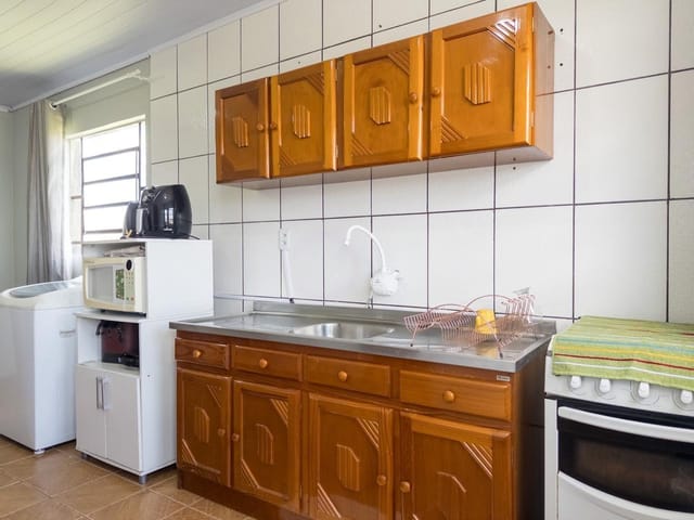 Casa com 360m² 3 quartos e 1 banheiro, à venda, no bairro Três Vendas em Pelotas