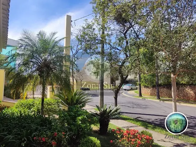 Casa com 416m² 4 quartos e 5 banheiros, à venda, no bairro Parque Campolim em Sorocaba