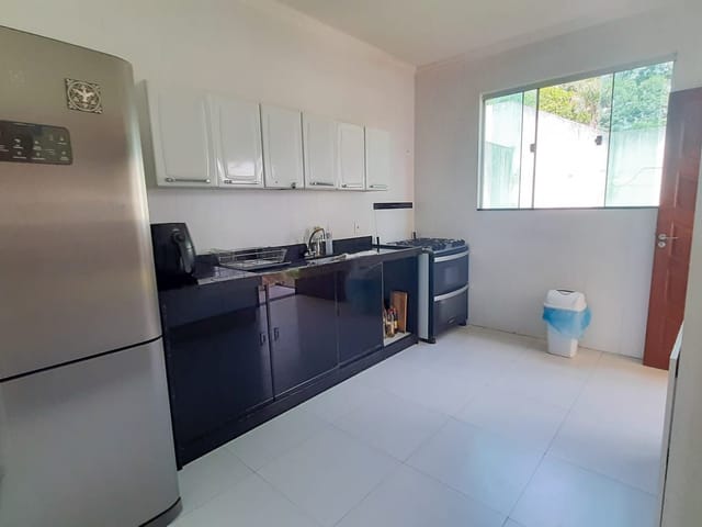 Casa com 200m² 3 quartos e 3 banheiros, à venda, no bairro Granja dos Cavaleiros em Macaé