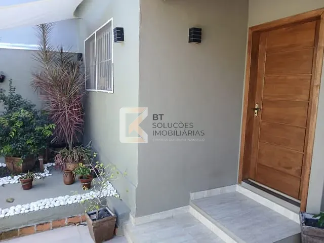 Casa com 250m² 3 quartos e 2 banheiros, à venda, no bairro Jardim Europa II em Indaiatuba
