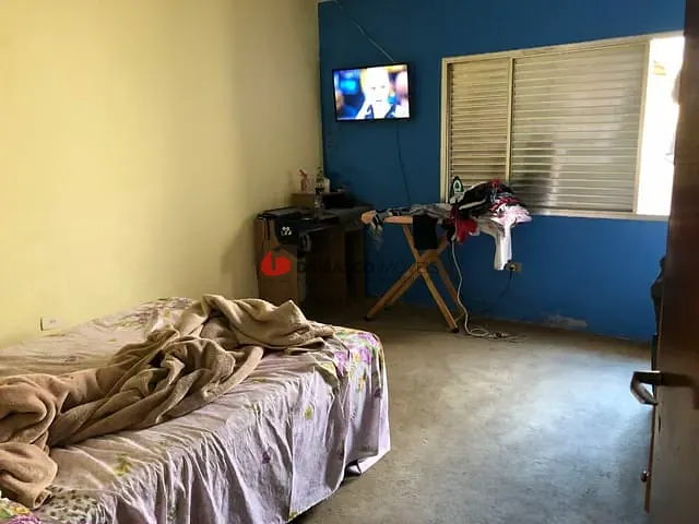 Casa com 140m² 2 quartos e 1 banheiro, à venda, no bairro Vila Central em São Paulo