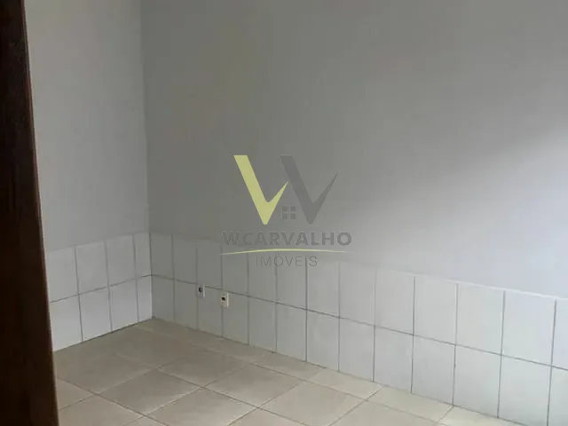 Casa com 281m² 4 quartos e 2 banheiros, à venda, no bairro Jundiaí em Anápolis