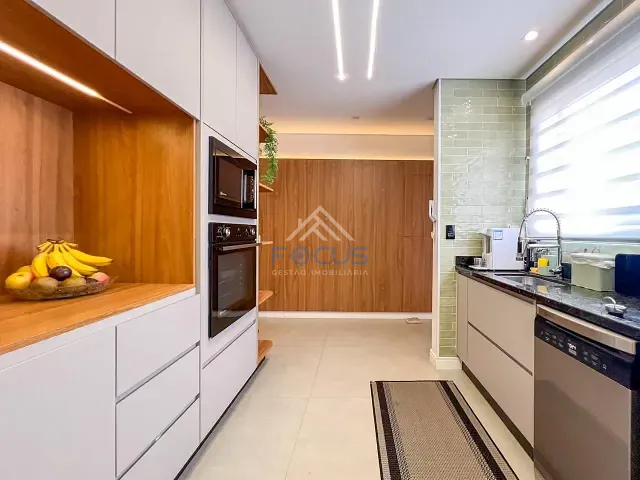 Casa com 120m² 3 quartos e 2 banheiros, à venda ou para alugar, no bairro Cidade Nova em Jundiaí