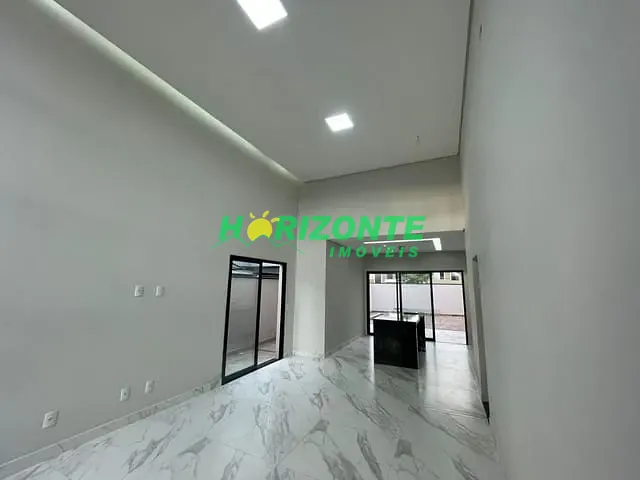 Casa com 300m² 3 quartos e 2 banheiros, à venda, no bairro Residencial Terras Do Vale em Caçapava