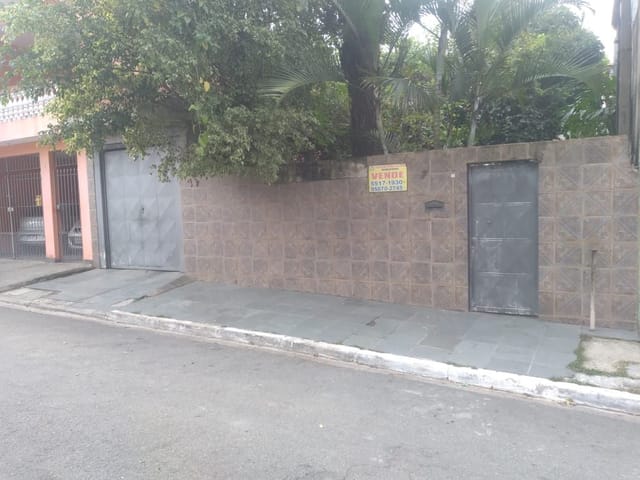 Casa com 250m² 3 quartos e 2 banheiros, à venda, no bairro Jardim Aracati em São Paulo