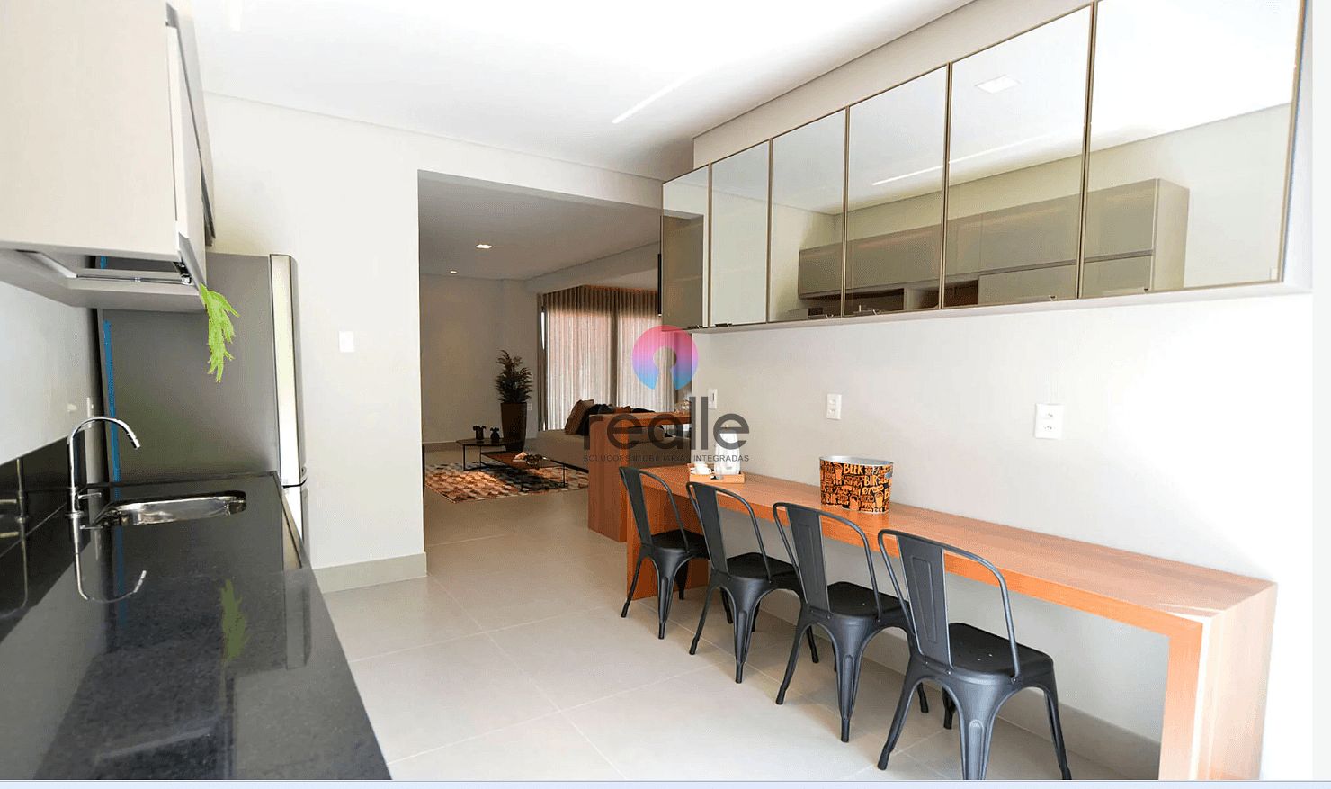 Casa à venda e aluguel com 3 quartos, 194m² - Foto 97