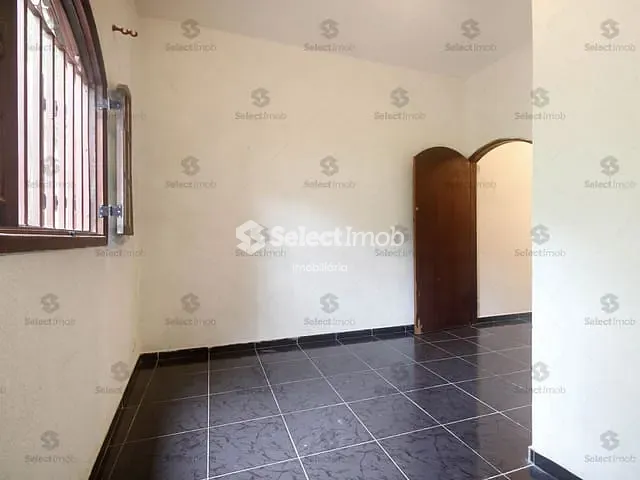 Casa com 60m², para alugar, no bairro Parque Boa Esperança em Mauá