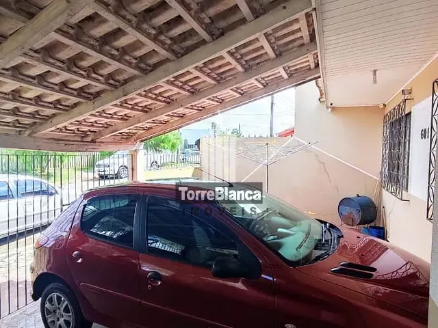 Casa com 149m² 3 quartos e 1 banheiro, à venda, no bairro Colônia Dona Luiza em Ponta Grossa