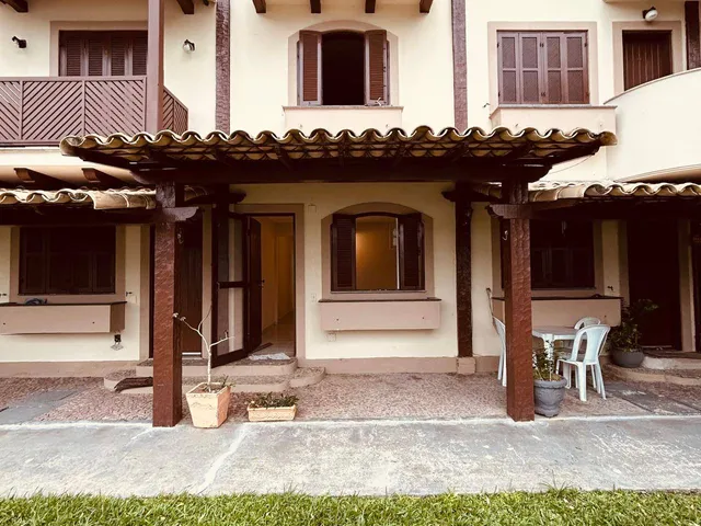 Casa com 39m² 1 quarto e 1 banheiro, à venda, no bairro Portinho em Cabo Frio