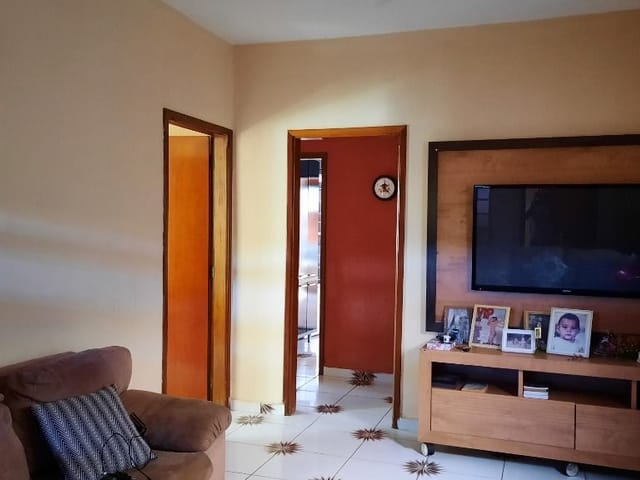 Foto do Casa - Casa com 2 dormitórios à venda, 100 m² por R$ 200.000,00 - Conjunto Maringá I - Uberaba/MG | ZUCATO IMOBILIARIA LTDA