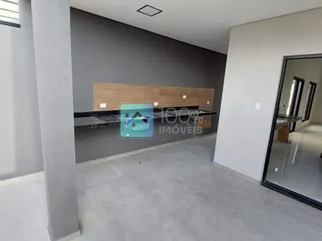 Casa com 250m² 3 quartos e 2 banheiros, à venda, no bairro Recanto dos Eucaliptos em São José dos Campos