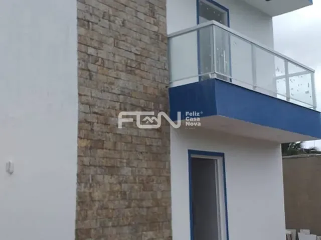 Casa 2 quartos e 1 banheiro, à venda, no bairro Parque das Mangabas em Camaçari