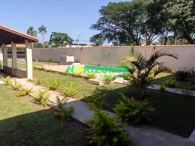 Casa com 567m², à venda, no bairro Vila Menino Jesus em Caçapava