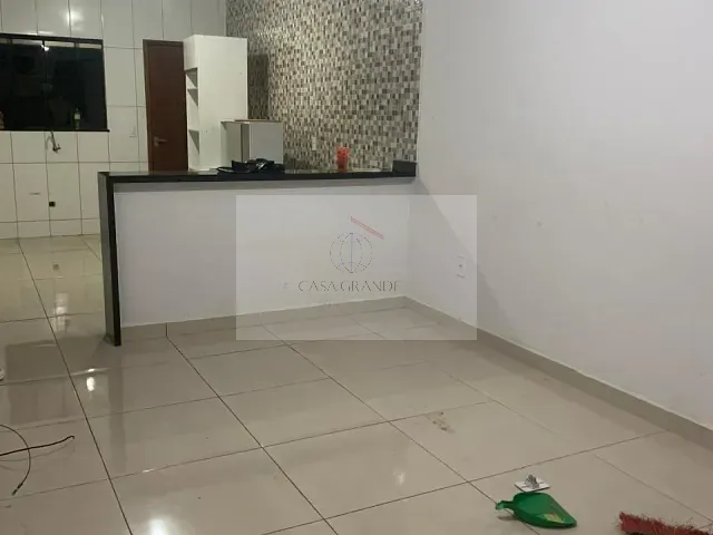 Casa com 204m² 3 quartos e 2 banheiros, à venda, no bairro Jardim Independência em Rolândia