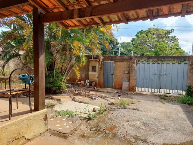 Casa com 1427m² 3 quartos e 3 banheiros, à venda, no bairro Várzea em Lagoa Santa