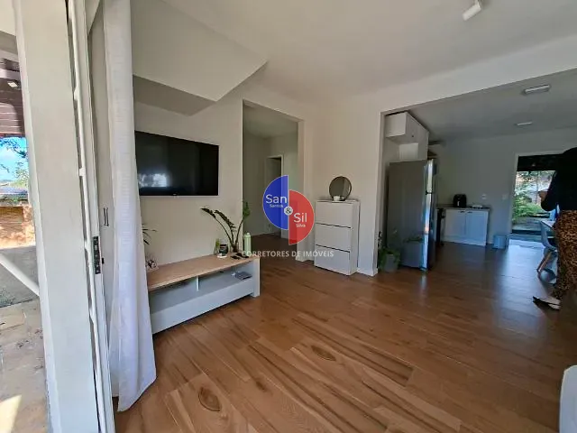 Casa 3 quartos e 2 banheiros, à venda, no bairro Caneca Fina em Guapimirim