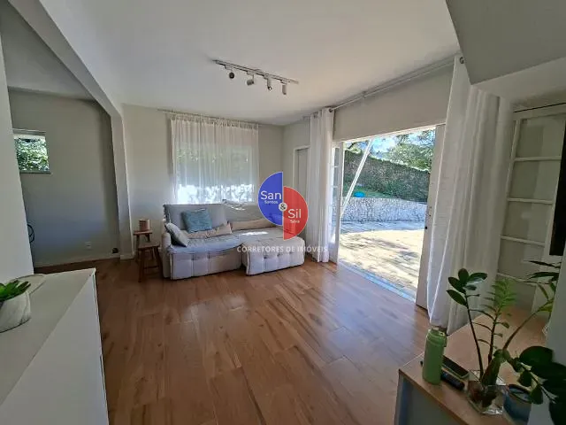 Casa 3 quartos e 2 banheiros, à venda, no bairro Caneca Fina em Guapimirim