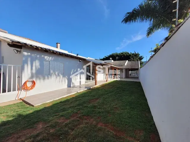 Casa com 545m² 4 quartos e 2 banheiros, à venda, no bairro Jd Ipe em Andradas