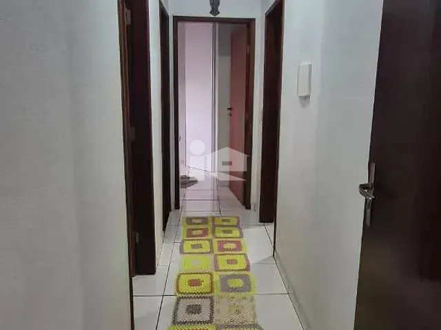 Casa 3 quartos e 2 banheiros, à venda, no bairro Jardim Nobre em Rolândia