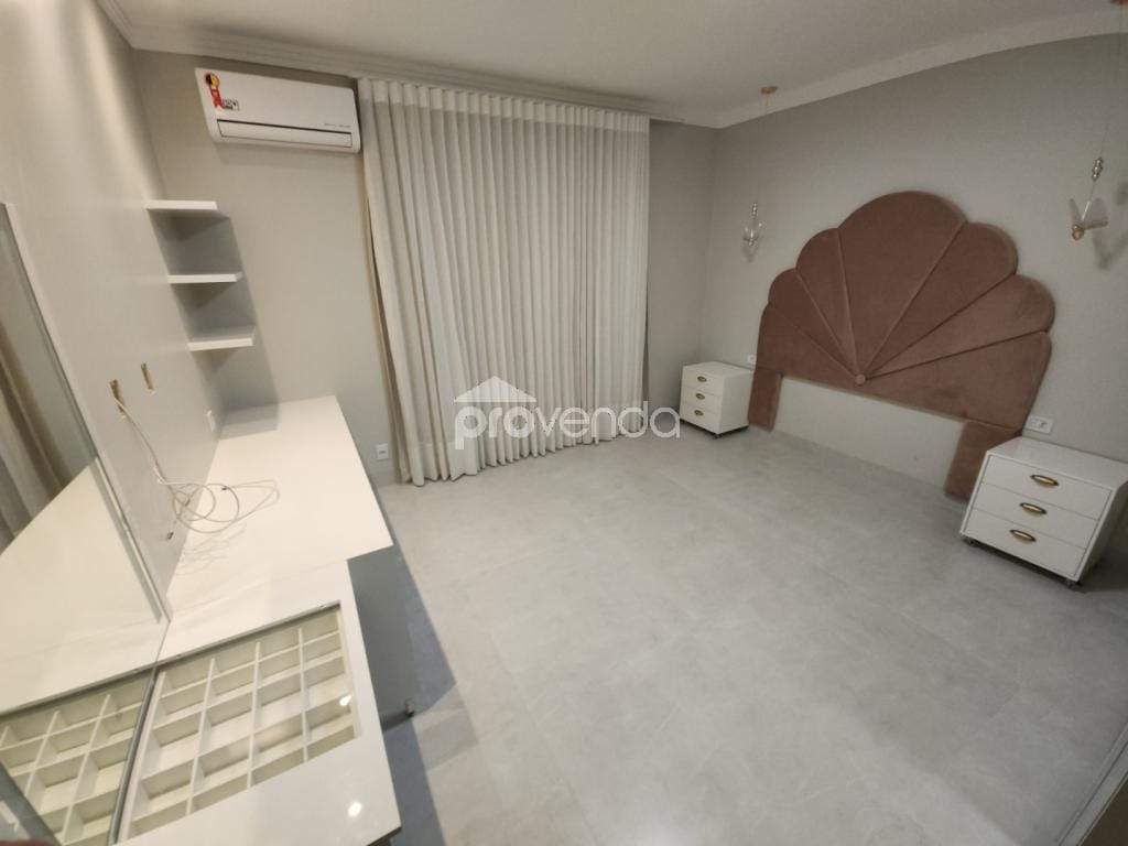 Casa, 3 quartos, 200 m² - Foto 10