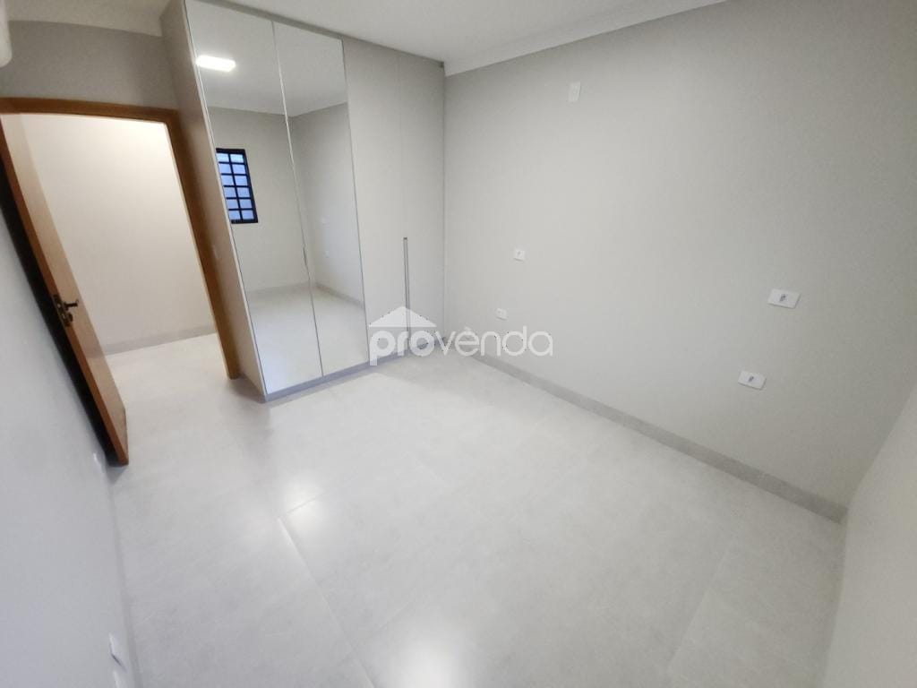 Casa, 3 quartos, 200 m² - Foto 13