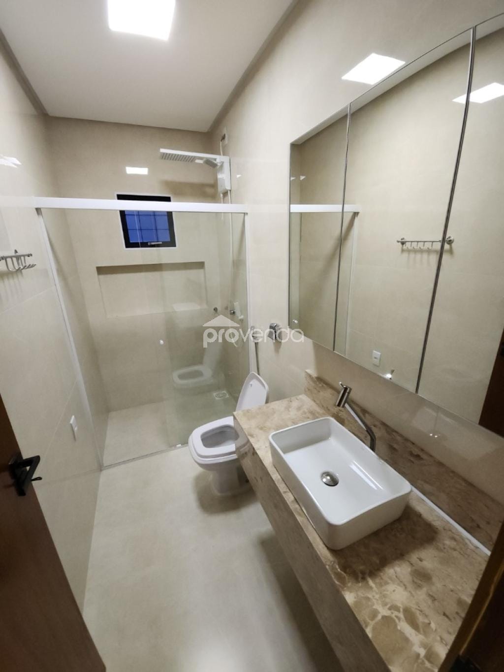 Casa, 3 quartos, 200 m² - Foto 14