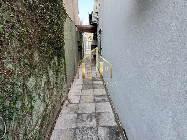 Casa com 360m² 3 quartos e 3 banheiros, para alugar, no bairro Santa Cruz em Cuiabá