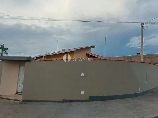 Casa com 307m² 3 quartos e 2 banheiros, à venda, no bairro Itamaraty em Artur Nogueira