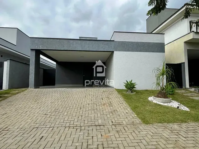 Casa 3 quartos e 2 banheiros, para alugar, no bairro Piracangaguá em Taubaté