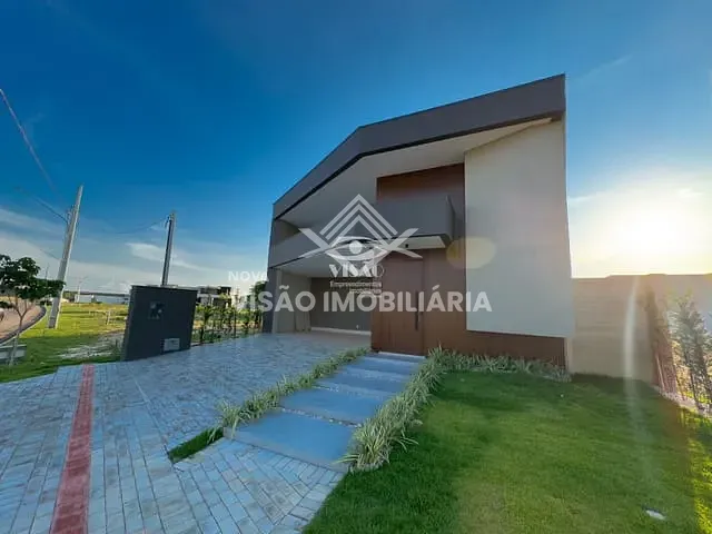 Casa 3 quartos e 3 banheiros, à venda, no bairro Condomínio Aquarela dos Poemas em Sinop