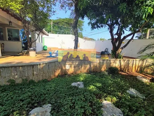 Casa com 865m² 6 quartos e 8 banheiros, à venda, no bairro Cidade Universitária em Campinas