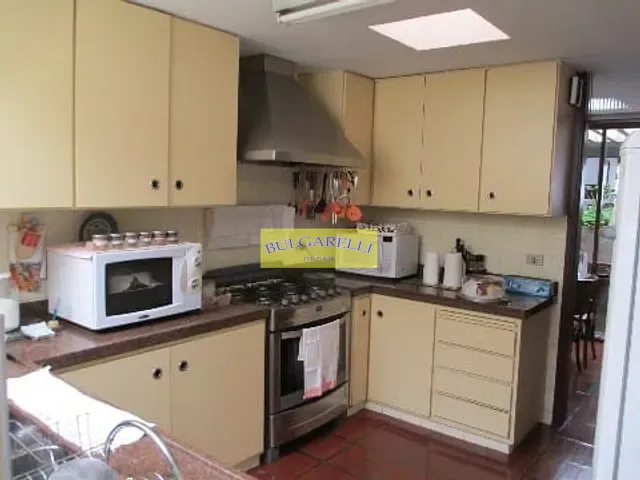 Casa com 445m² 4 quartos e 4 banheiros, à venda, no bairro Anhangabaú em Jundiaí