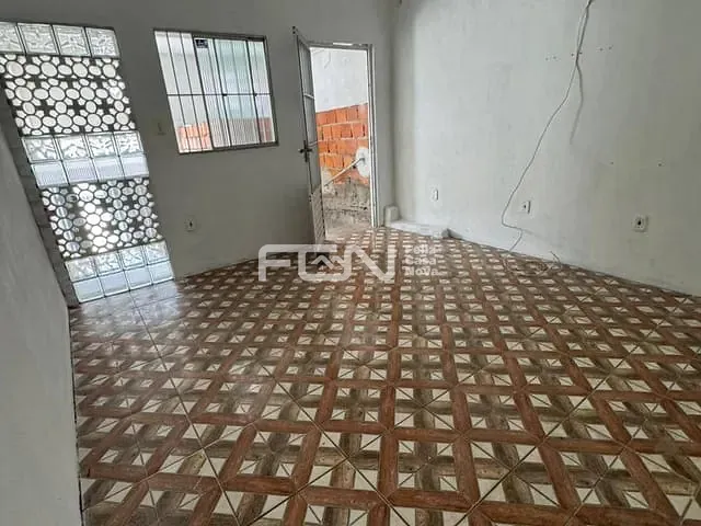 Casa 2 quartos e 1 banheiro, à venda, no bairro Gleba H em Camaçari