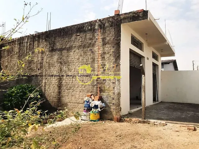 Casa com 370m² 2 quartos e 2 banheiros, à venda, no bairro Parque Universitario de Viracopos em Campinas