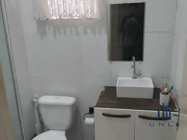 Casa 2 quartos e 1 banheiro, à venda, no bairro Três Poços em Volta Redonda