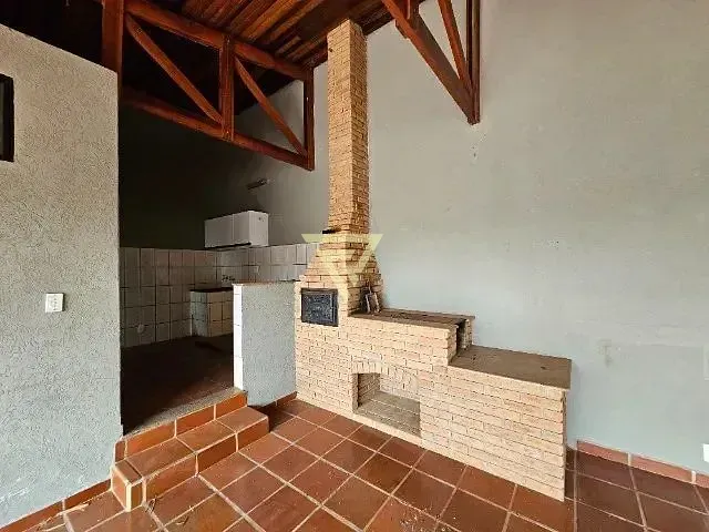 Casa com 360m² 3 quartos e 3 banheiros, à venda, no bairro Bonfim Paulista em Ribeirão Preto