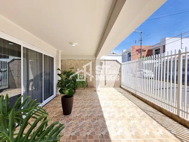 Casa com 288m² 3 quartos e 1 banheiro, à venda, no bairro Centro em Andradas