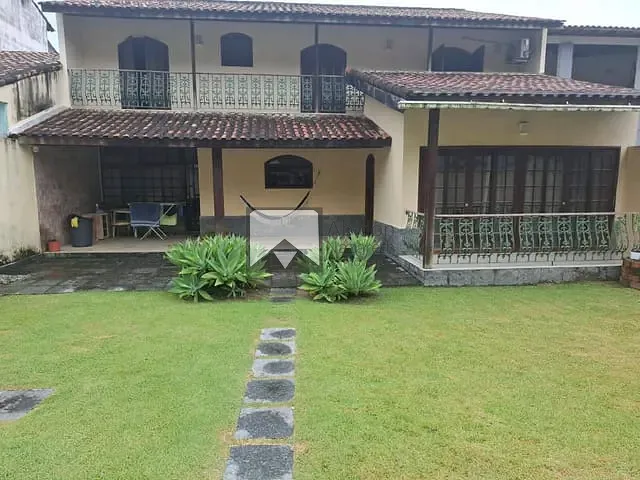 Casa com 360m² 3 quartos e 2 banheiros, à venda, no bairro Maravista em Niterói