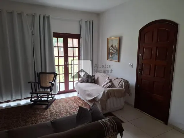 Casa com 360m² 3 quartos e 2 banheiros, à venda, no bairro Maravista em Niterói